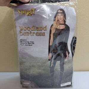 Spirit Halloween Coustume Size Medium Woodland Huntres Cosplay